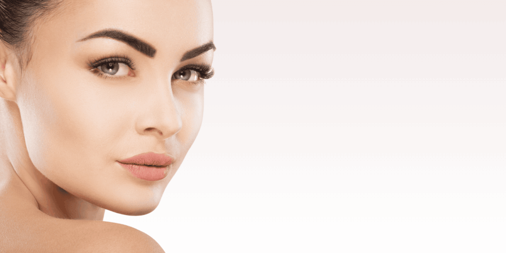 So wirkt ein High End Anti Aging Augenserum